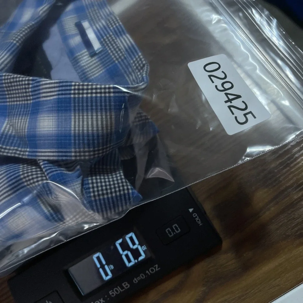 Banana Republic Shirt Mens Medium Blue Ombre Plaid Short Sleeve Button‎ Up